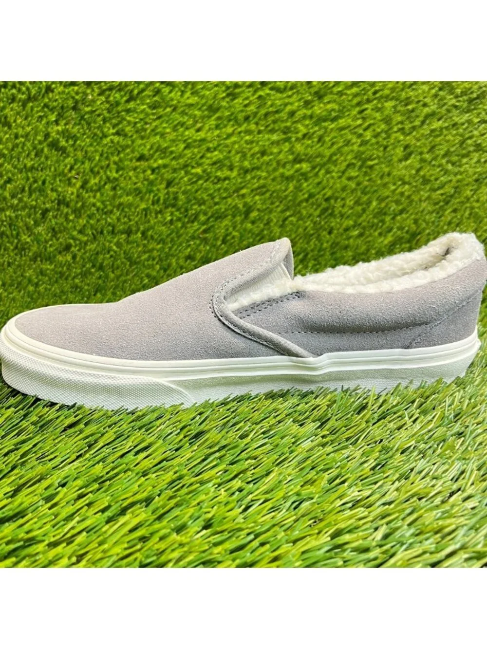 Vans Classic Slip-On Womens Size 7.5 Gray Athletic Skateboard Shoes Sneakers